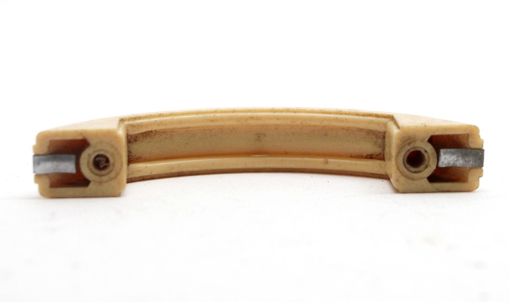 Vintage 4 in. Plastic Art Deco Pale Tan Bridge Drawer Pull