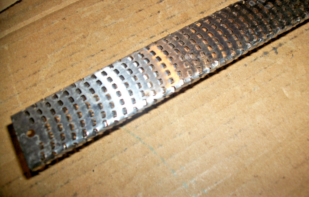 Microplane Cheese Grater/Lemon Zester With Handle