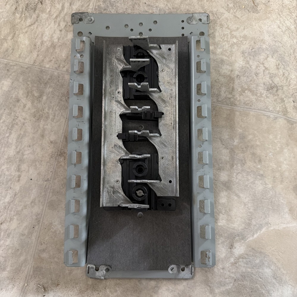 Crouse-Hinds Panel Guts 100amp 20 Space Very Good Condition