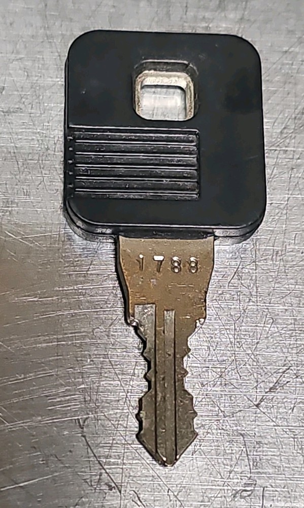 Husky  OEM Toolbox Keys Code 1786