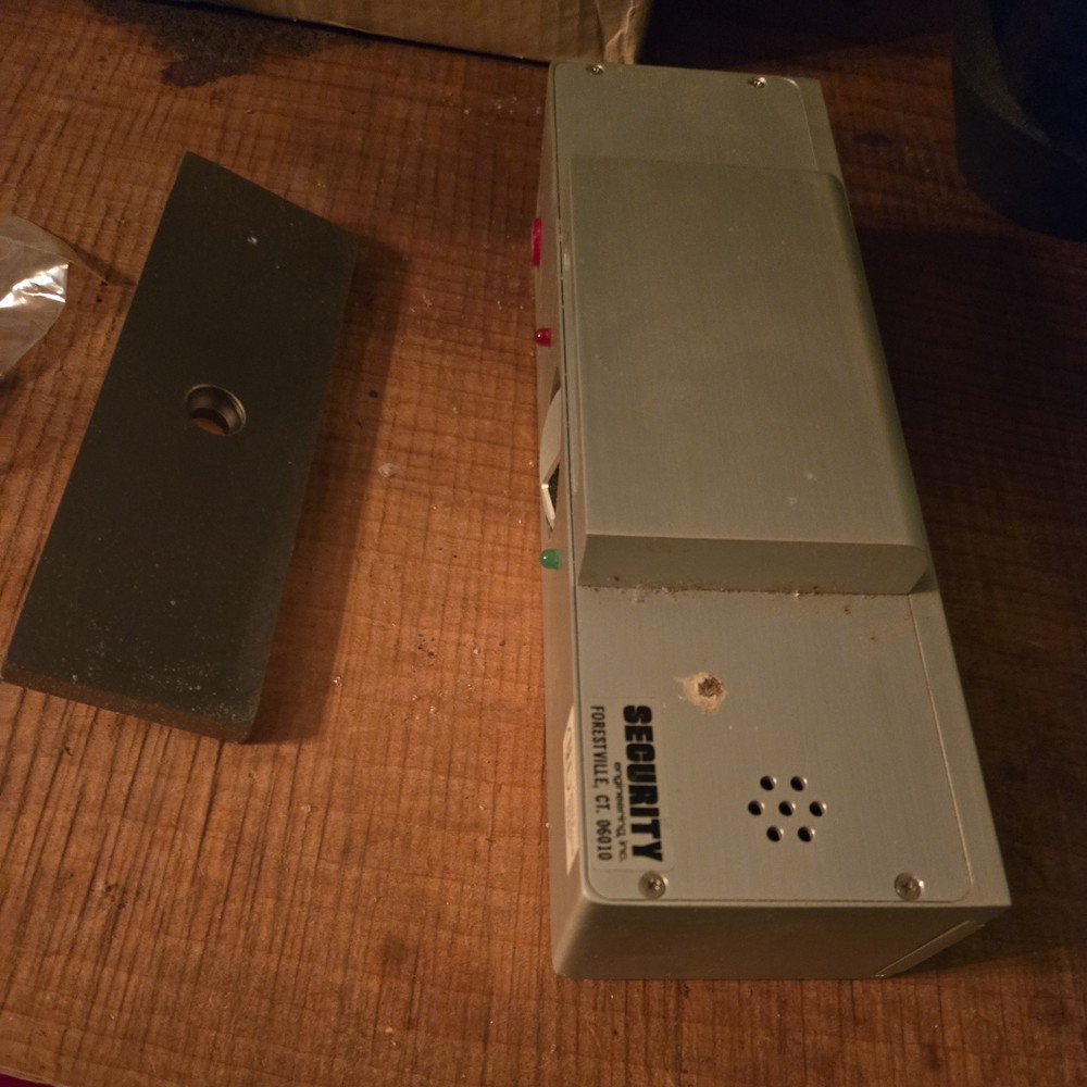 electromagnetic lock releasing device 31so security engineering