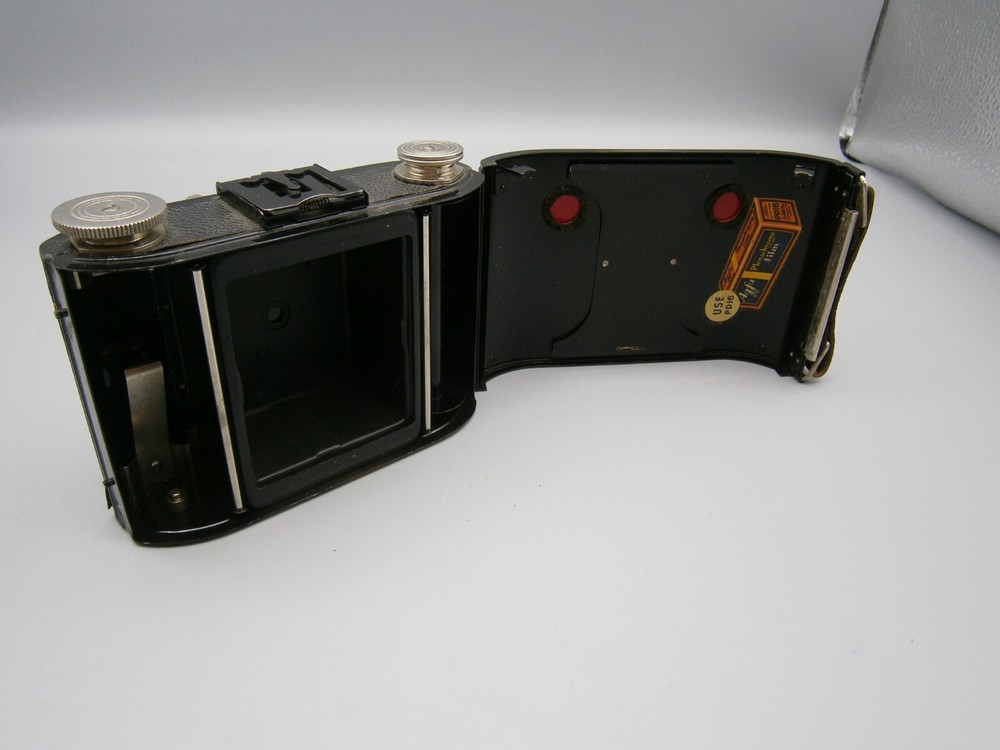 Vintage Agfa Ansco PD16 Clipper Camera