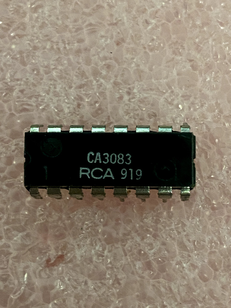RCA CA3083 Integrated Circuit , IC, 16 Pin Dip