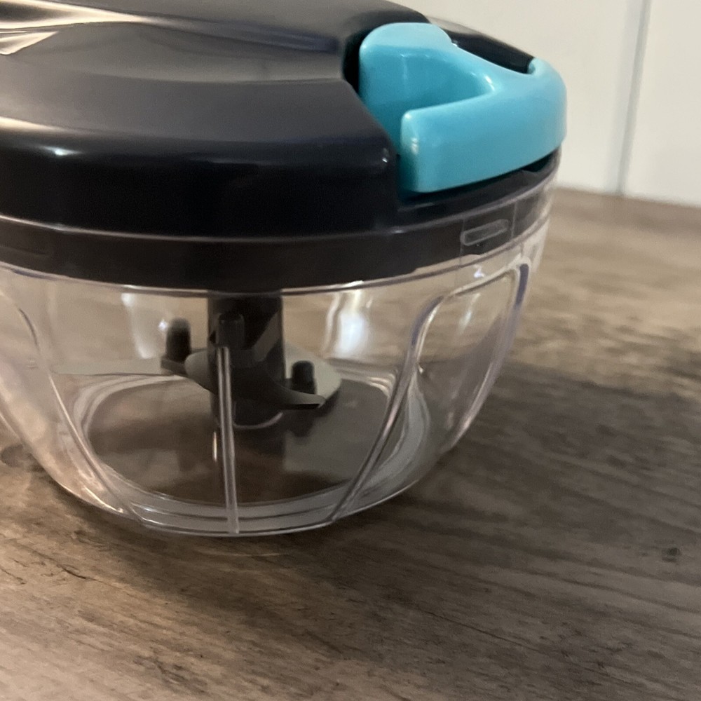 Compact Manual Food Chopper