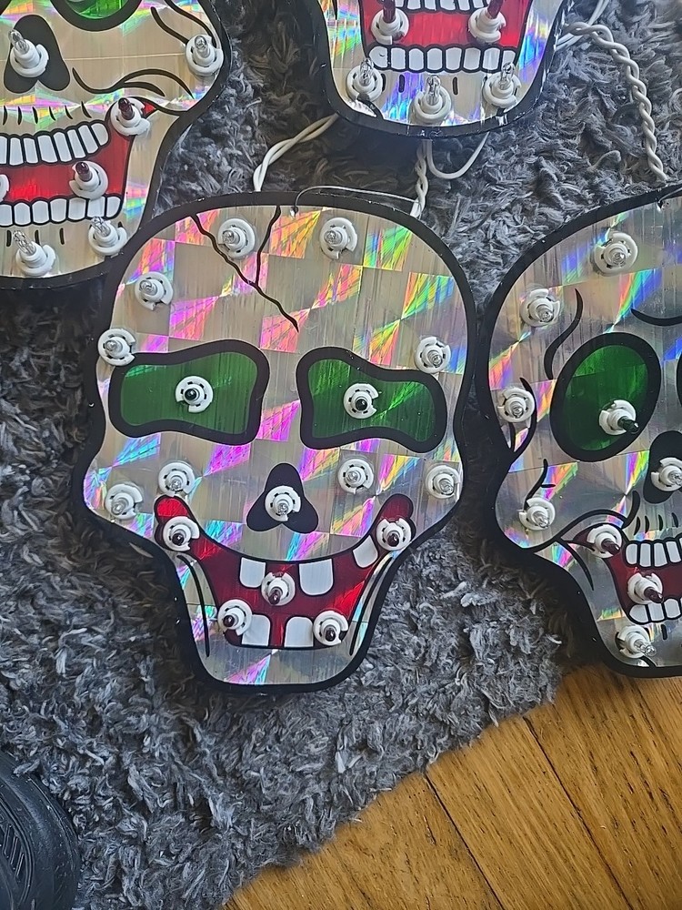 Halloween String Up Lighted Skulls Decoration Working