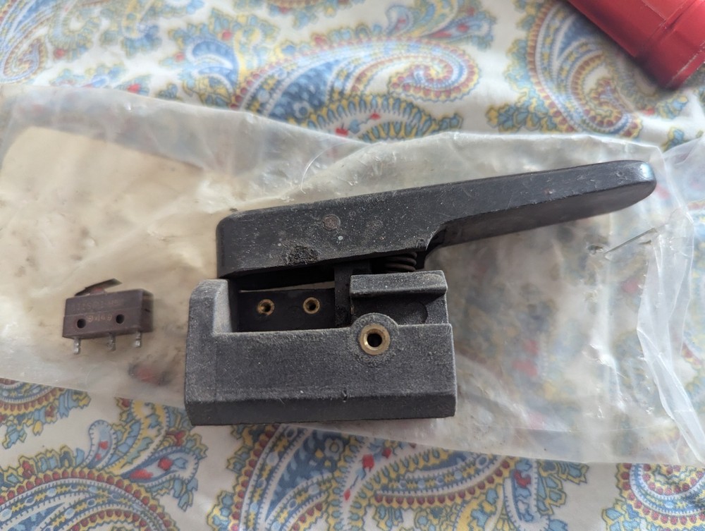 SNAP ON CKSM3200B REPLACEMENT Piece SWITCH ASSEMBLY Black READ