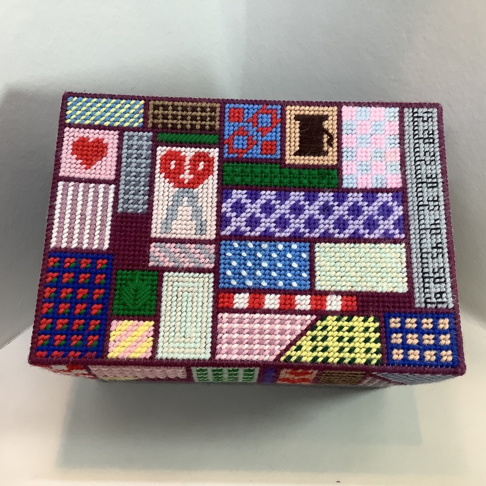 Vintage Compleated Handmade Large Plastic Canvas Sewing Basket Patchwork Motief