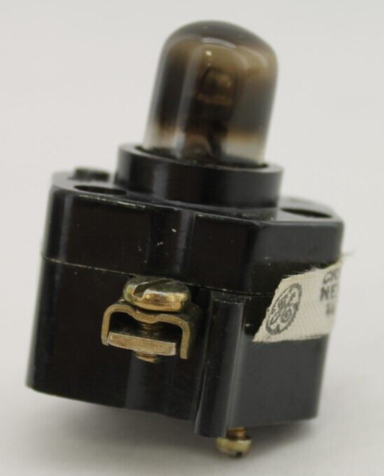 GE CR305X150N Indicator Light