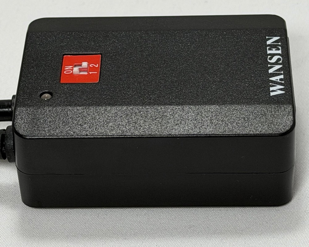 WanSen AC-04 4-Channel Wireless Studio Flash Trigger Set - 1 Transmit 2 Receive
