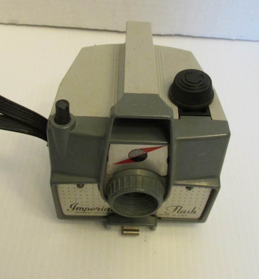 Vintage 1960s Imperial Mark XII Flash Camera