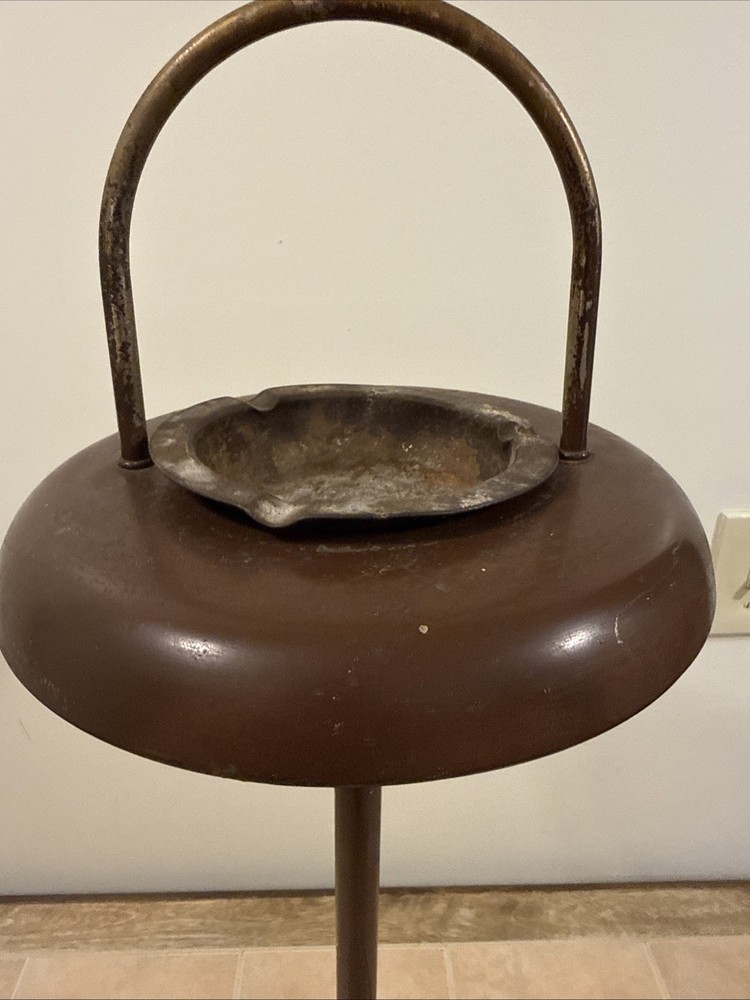 mcm ashtray stand 29/10