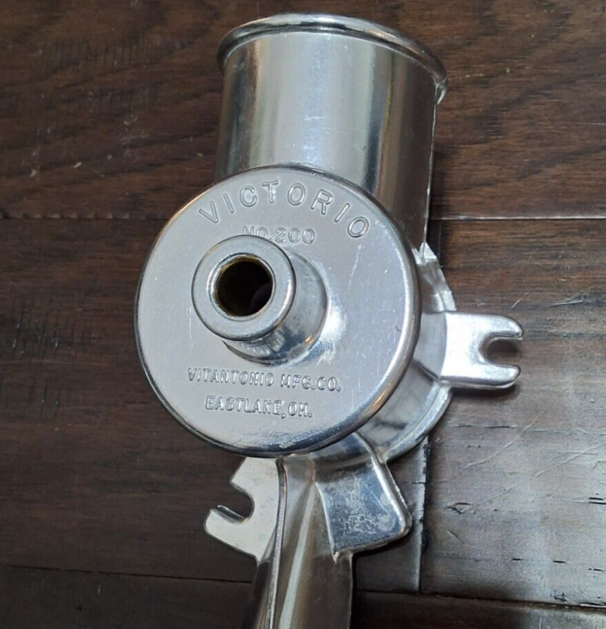 Victorio Strainer 200 Replacement Body/Clamp