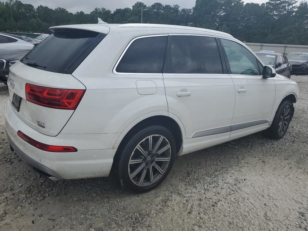 Fuse Box Engine Fits 17-24 AUDI Q7 4861191