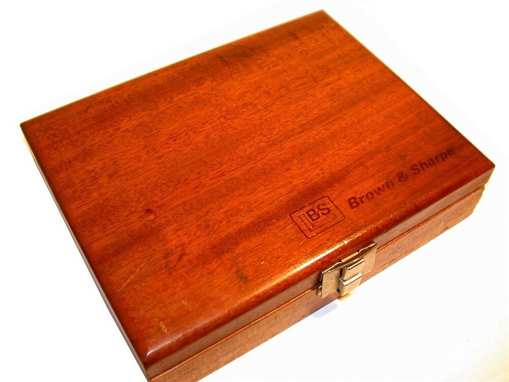 BROWN & SHARPE Center Pointer Gage Set