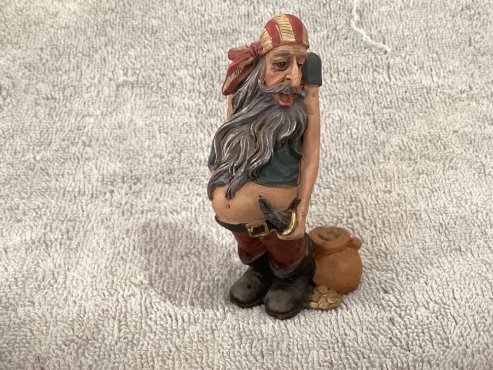 Vintage Ornament, Drunken Pirate