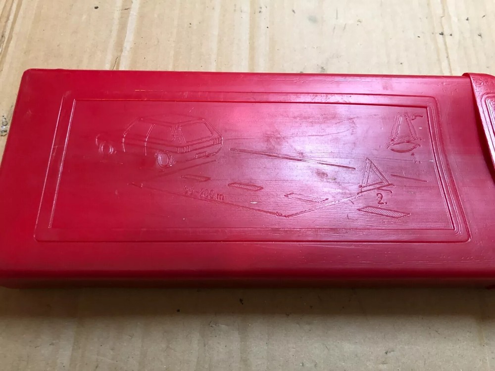 Car Warning Triangle Leina Werke D-51570