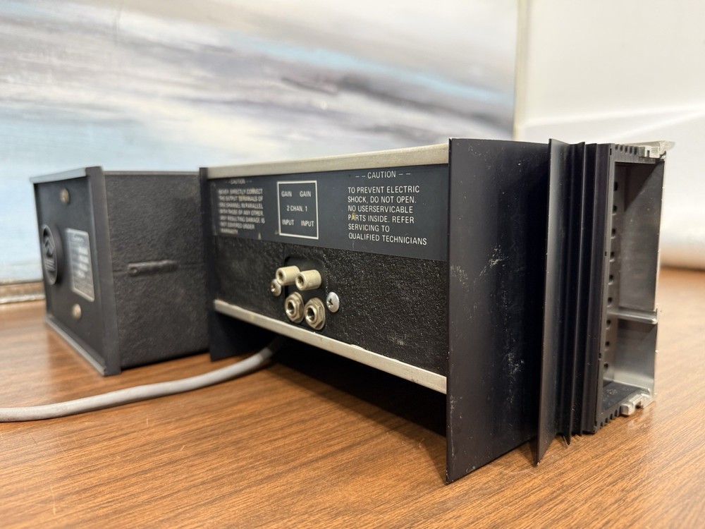 Crown D-150 Power Amplifier – Works Great - TESTED