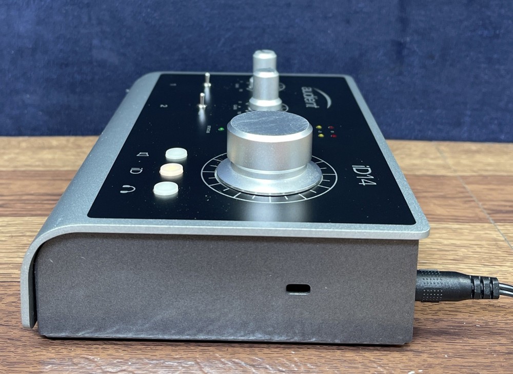 Audient iD14 High Performance USB Audio Interface