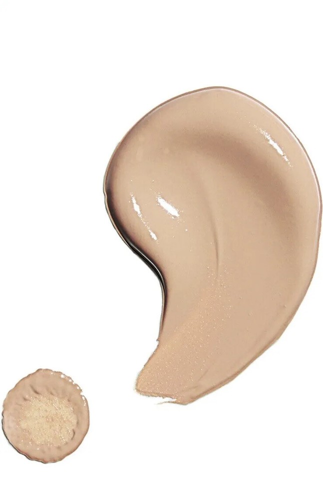 Revolution Beauty Fast Base Concealer C9 Lightweight Buildable Coverage