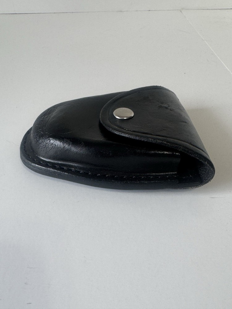 Gould & Goodrich Single Handcuff Case