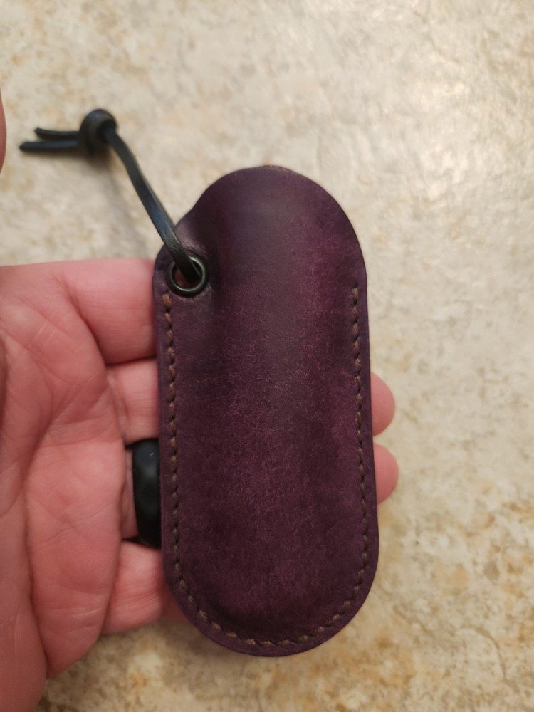 Leather knife slip
