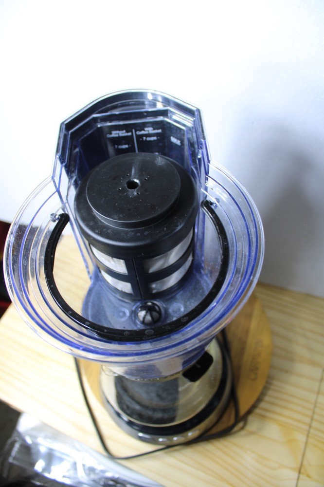 CUISINART DCB-10 AUTOMATIC COLD BREW COFFEE MAKER