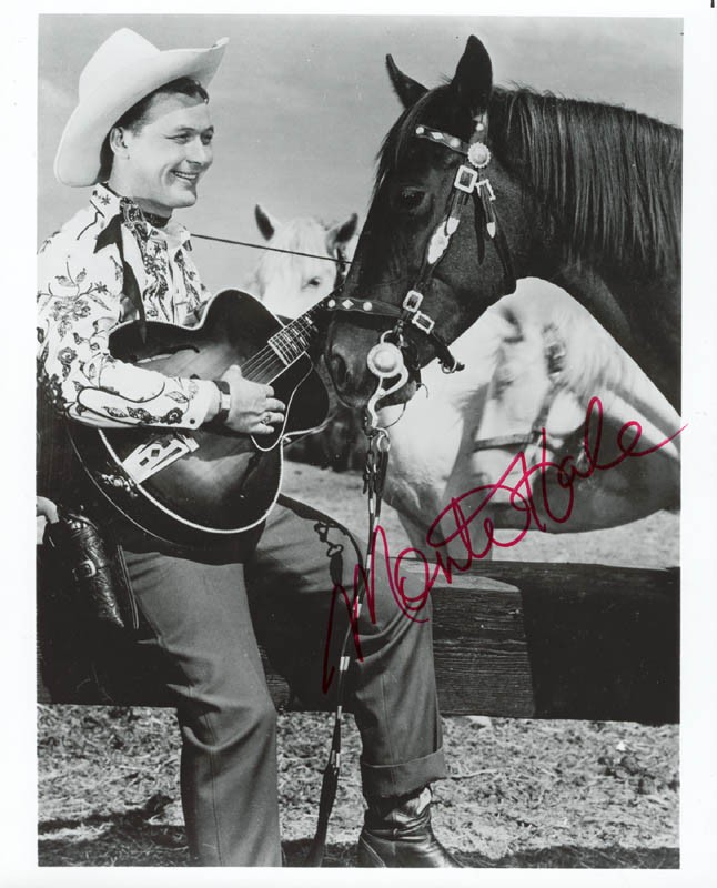 MONTE HALE - AUTOGRAPHED SIGNED PHOTOGRAPH