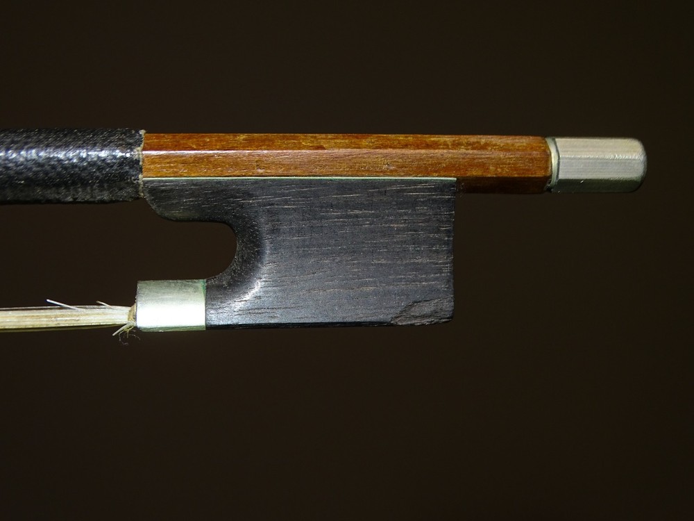 10 OLD VIOLIN BOWS FOR RENOVATION (S067)