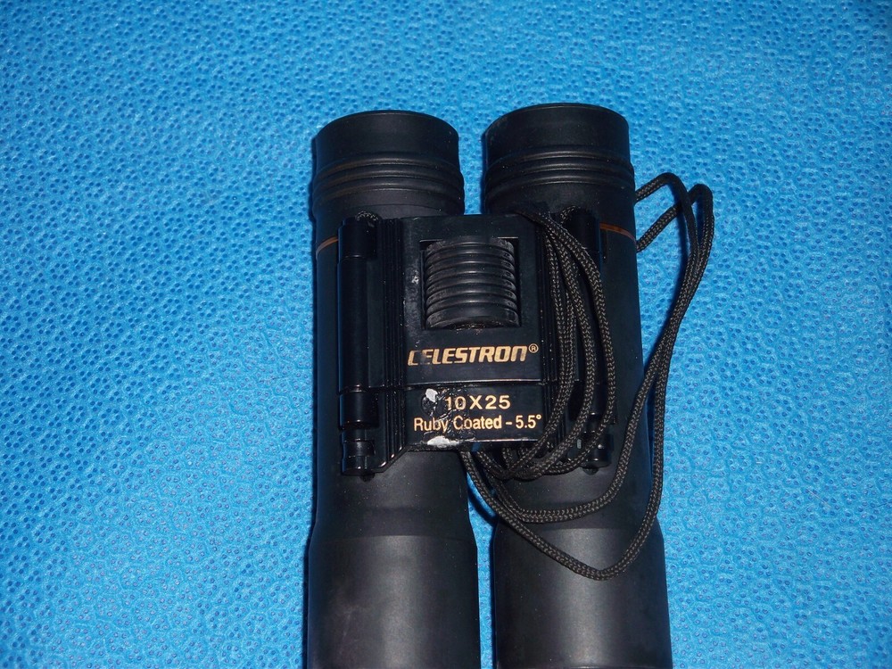 Celestron 10x25 Ruby Coated Compact Binoculars with Case