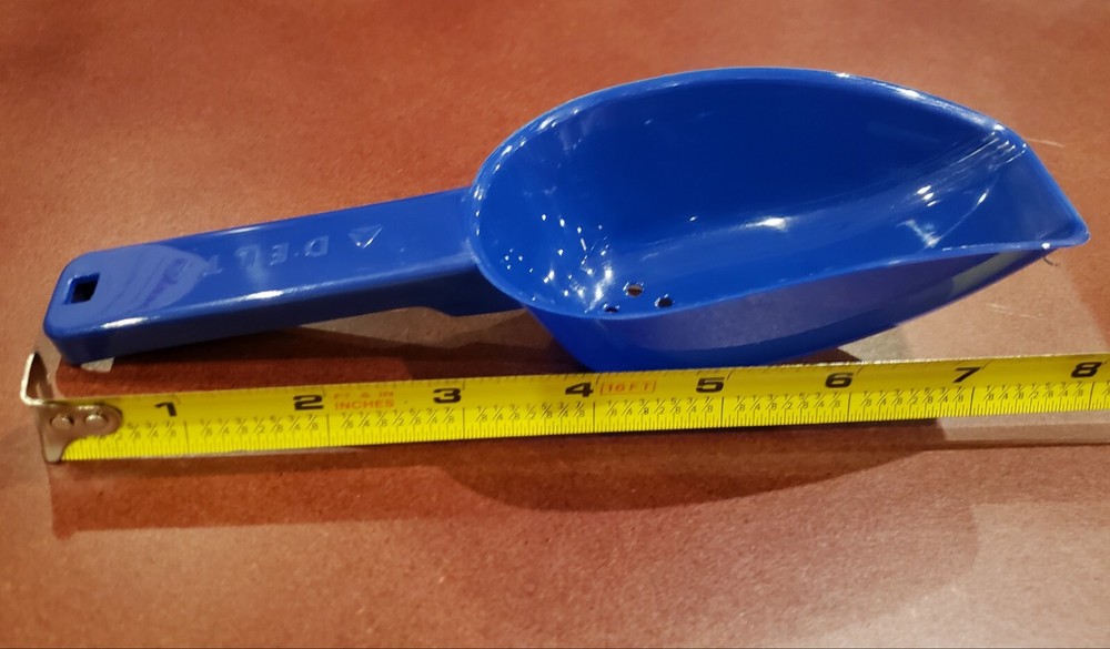 Delta Airlines Ice Scoop blue plastic 044207988