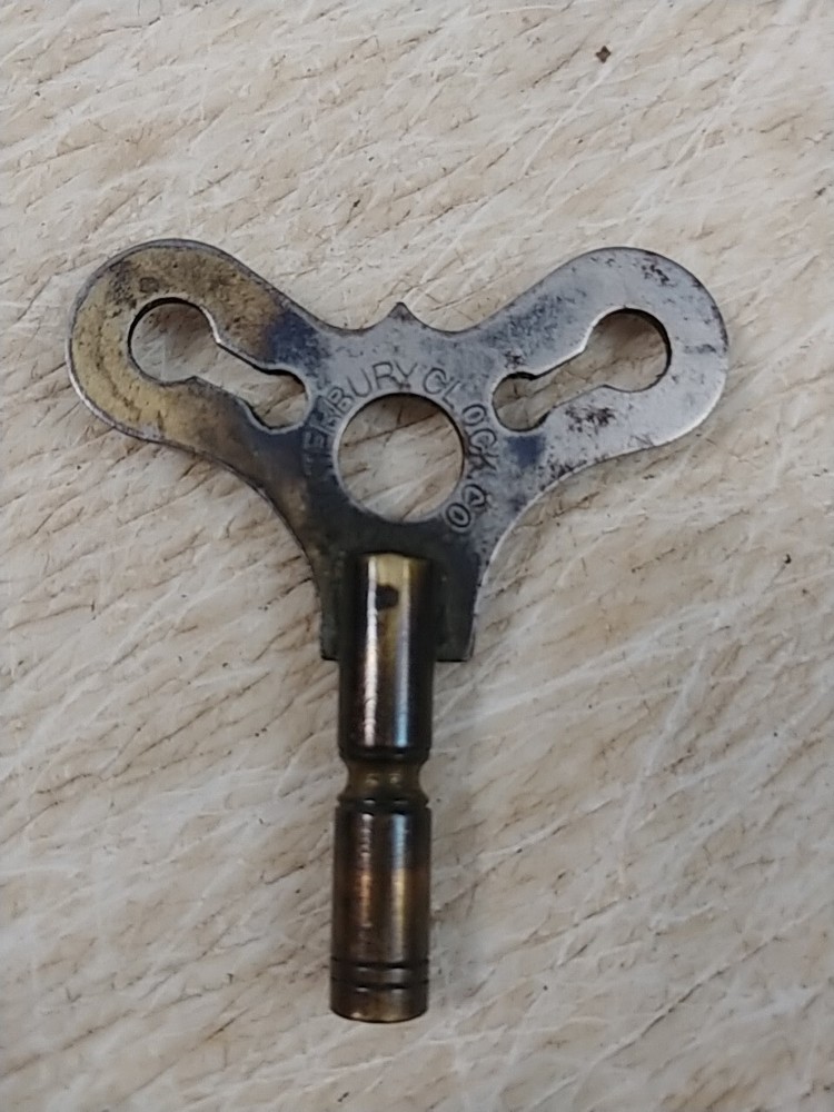 WATERBURY CLOCK KEY SIZE 3.50, 5