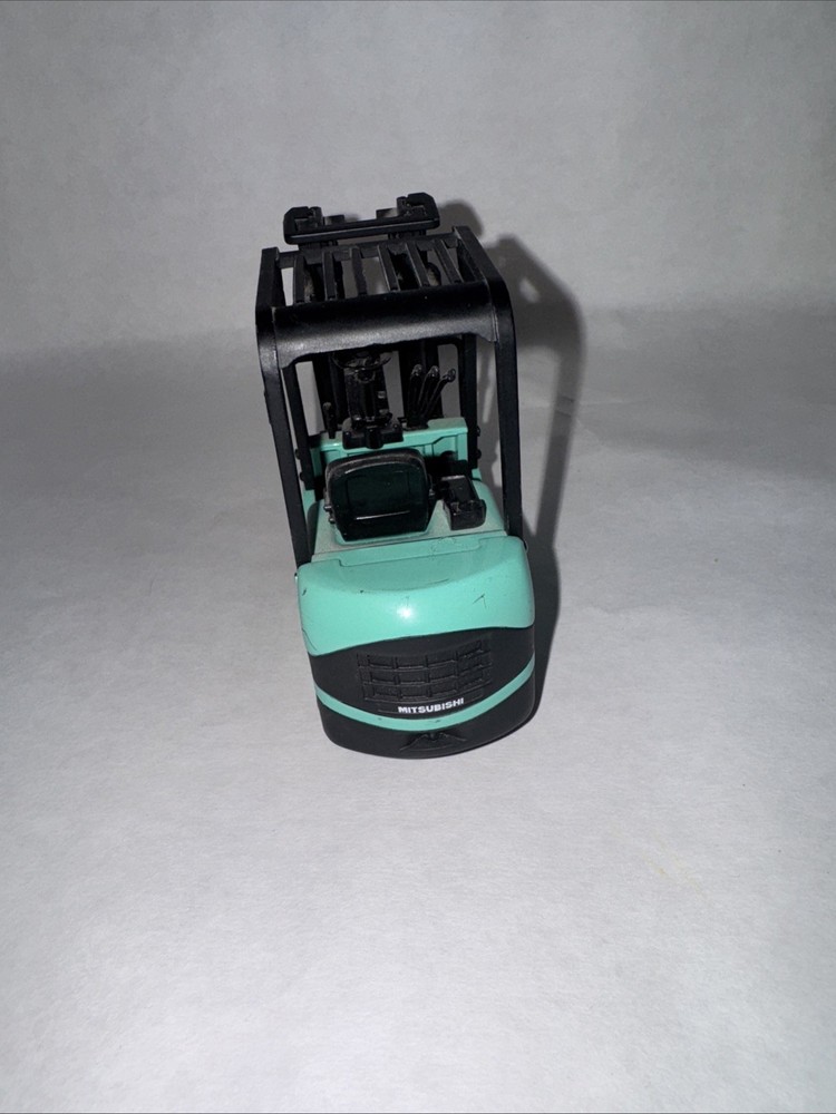 Norscot Mitsubishi FG25N forklift scale model 1:24