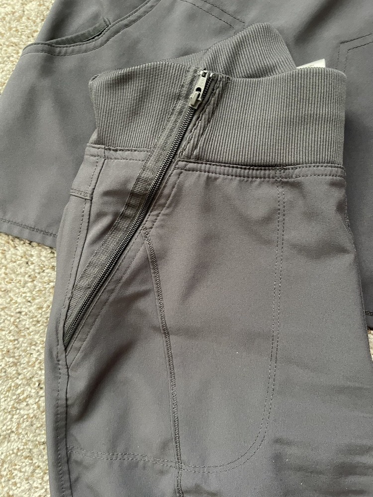 Two Scrubs sets women/ Size XS
