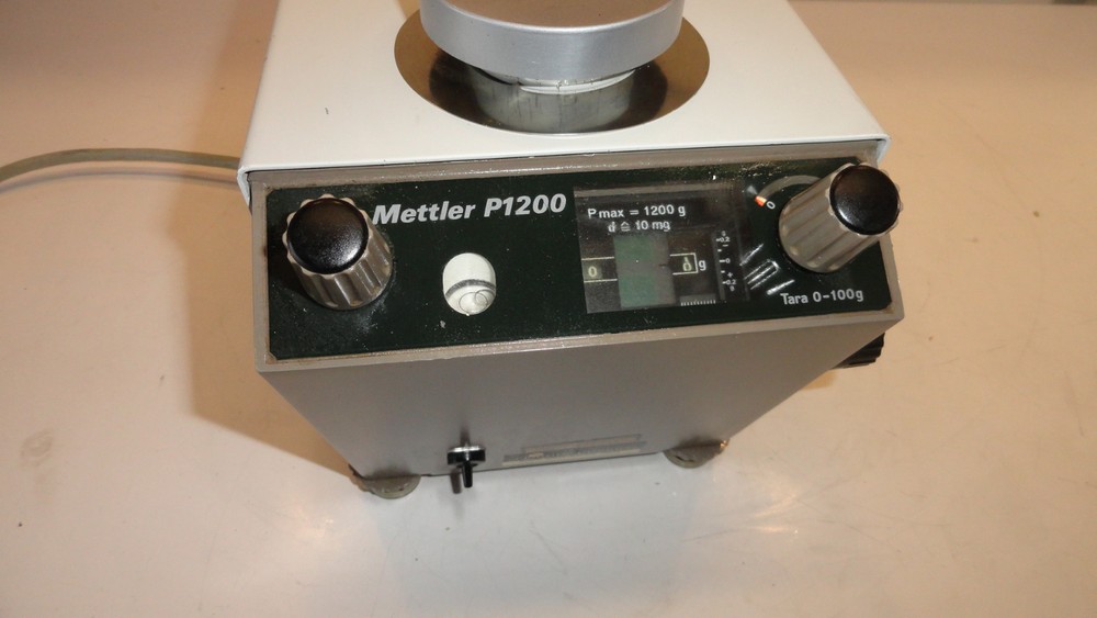 METTLER P1200 ANALYTICAL BALANCING SCALE 110 VOLT, MAX LOAD 1200 G