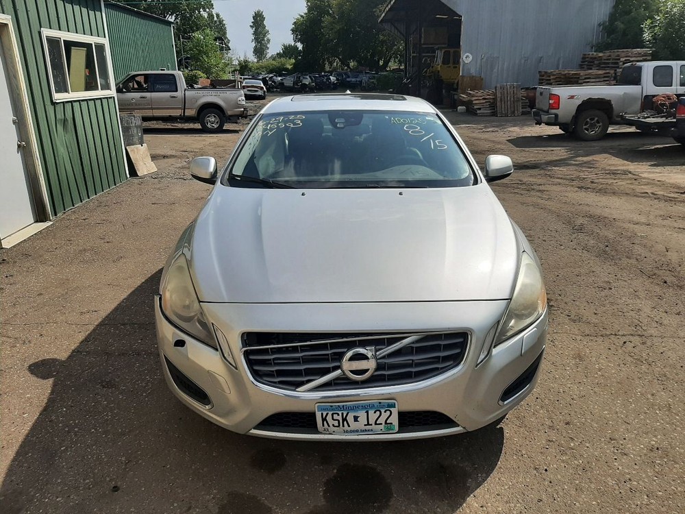 S60 2012 High Mounted Stop Light 1055605