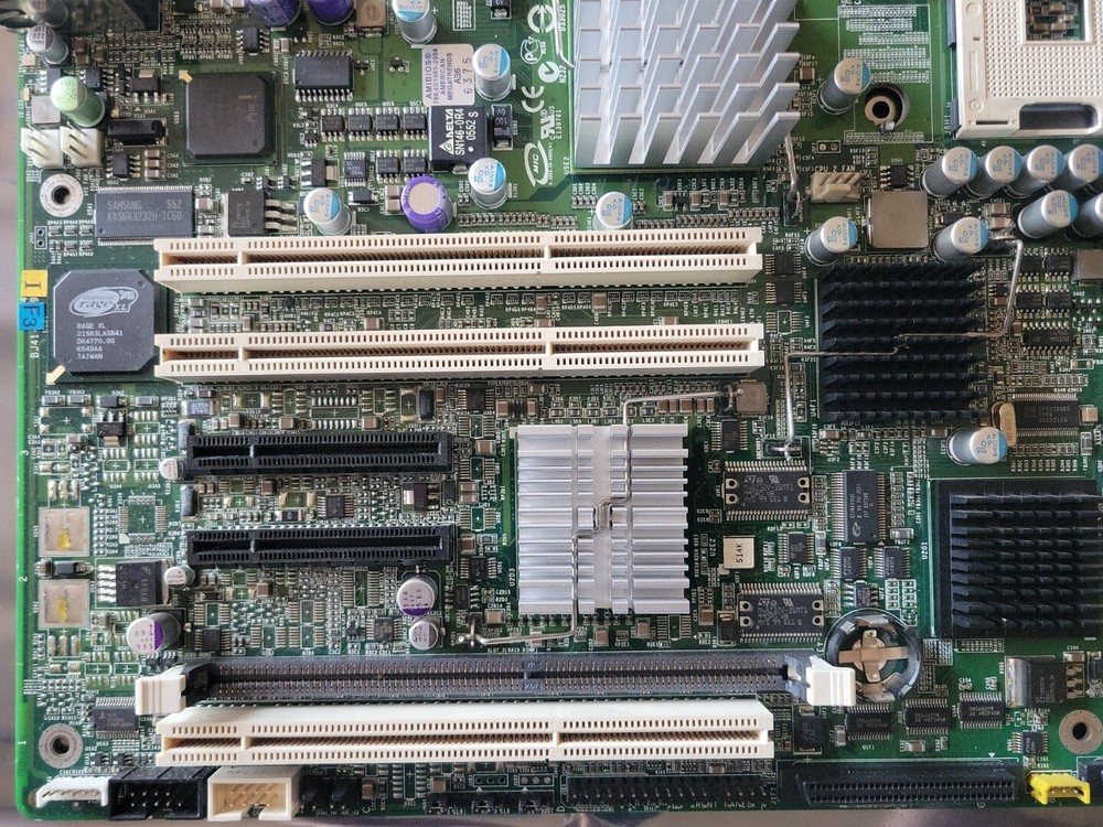 Gateway intel SE7520AF2 DDR2 ECC Server Motherboard C48105-703 w/ I/O Shield