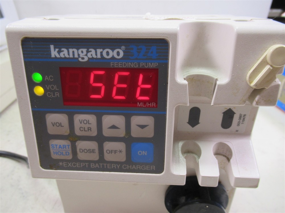 Tyco Kangaroo 324 Feeding Pump Portable Unit