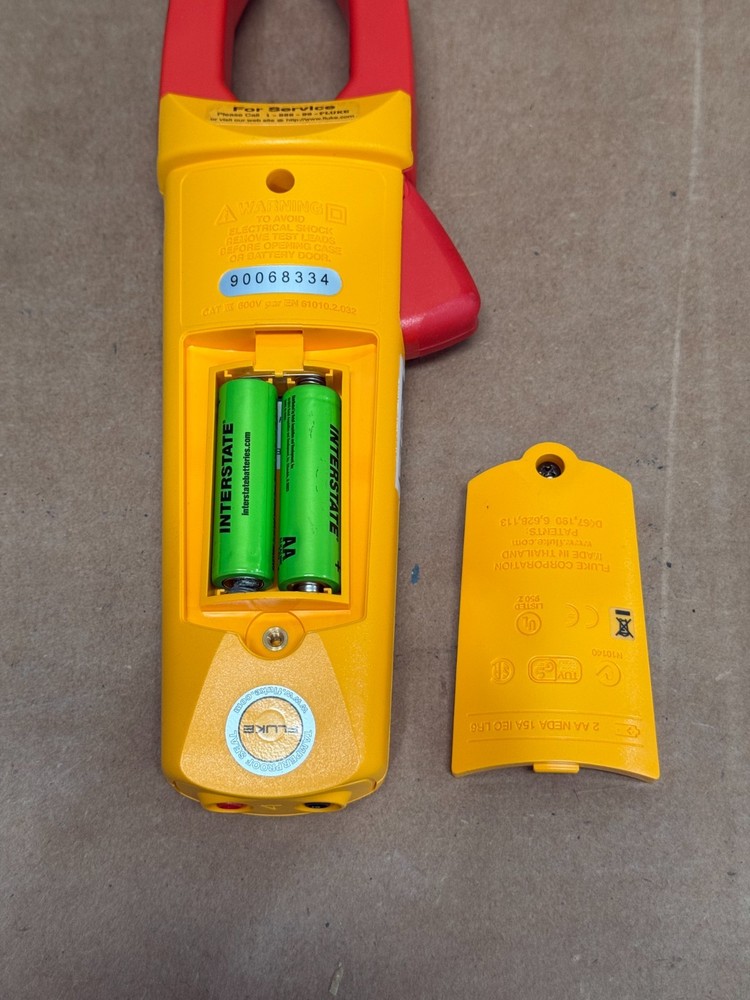 Fluke 337 Clamp Meter Very Clean
