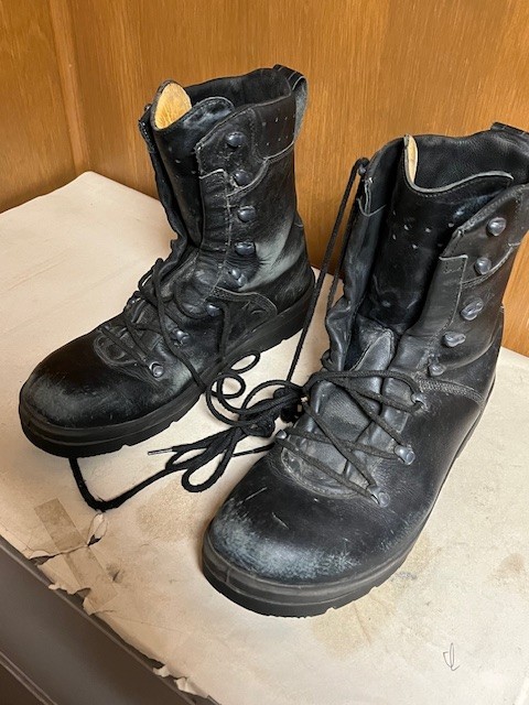 German Military Haix DMS Combat Boots, Size 13R, Used.