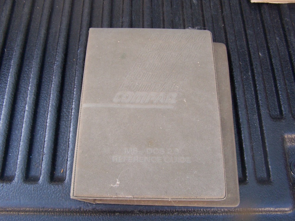 Compaq MS-DOS 2,02 Reference Guide and Software in original binder