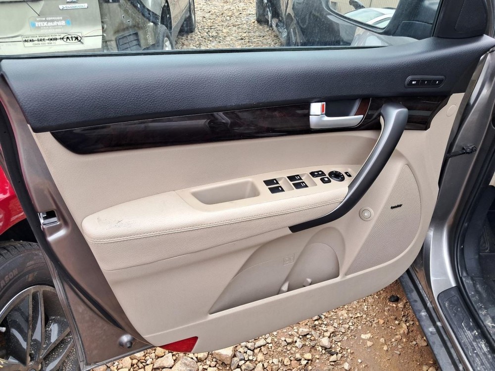 Fuse Box Engine FWD Fits 14-15 SORENTO 4804880