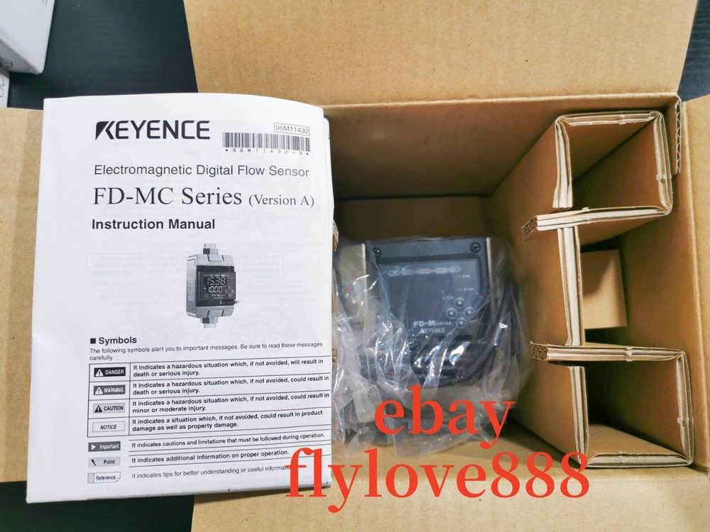 KEYENCE FD-M100AY Electromagnetic digital flow sensor brand new