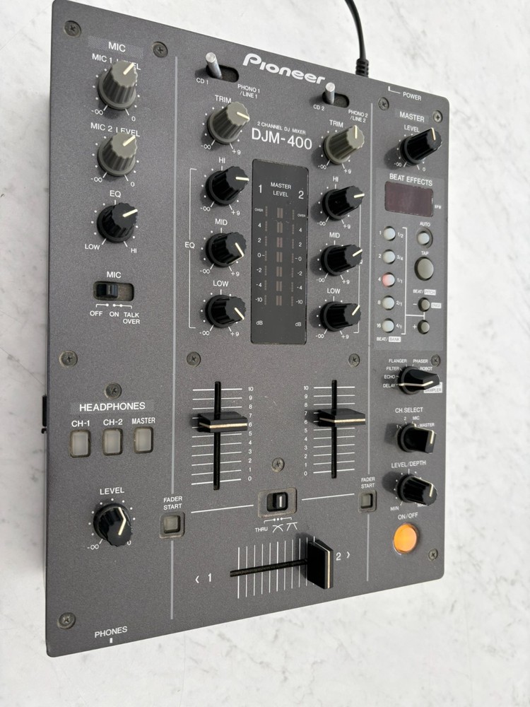 Pioneer DJM400 DJ Mixer