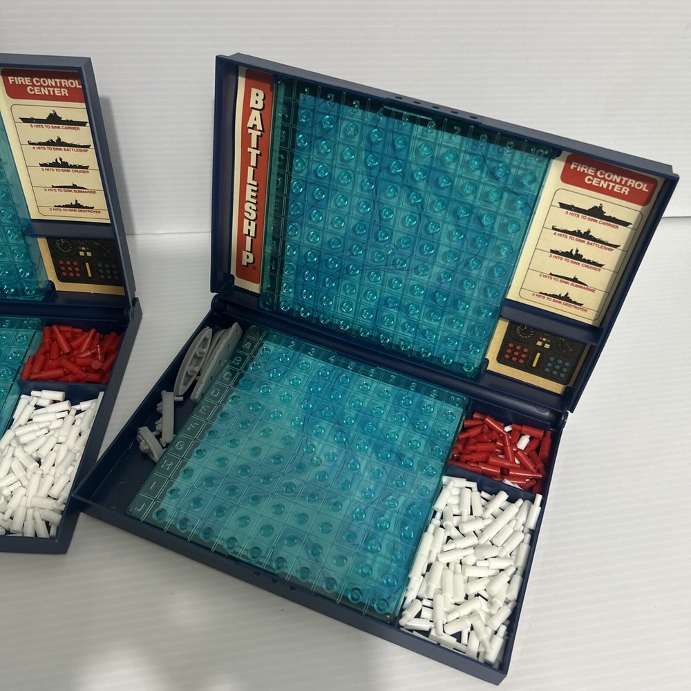 VINTAGE Battleship 1978 Milton Bradley COMPLETE Classic Strategy Board Game
