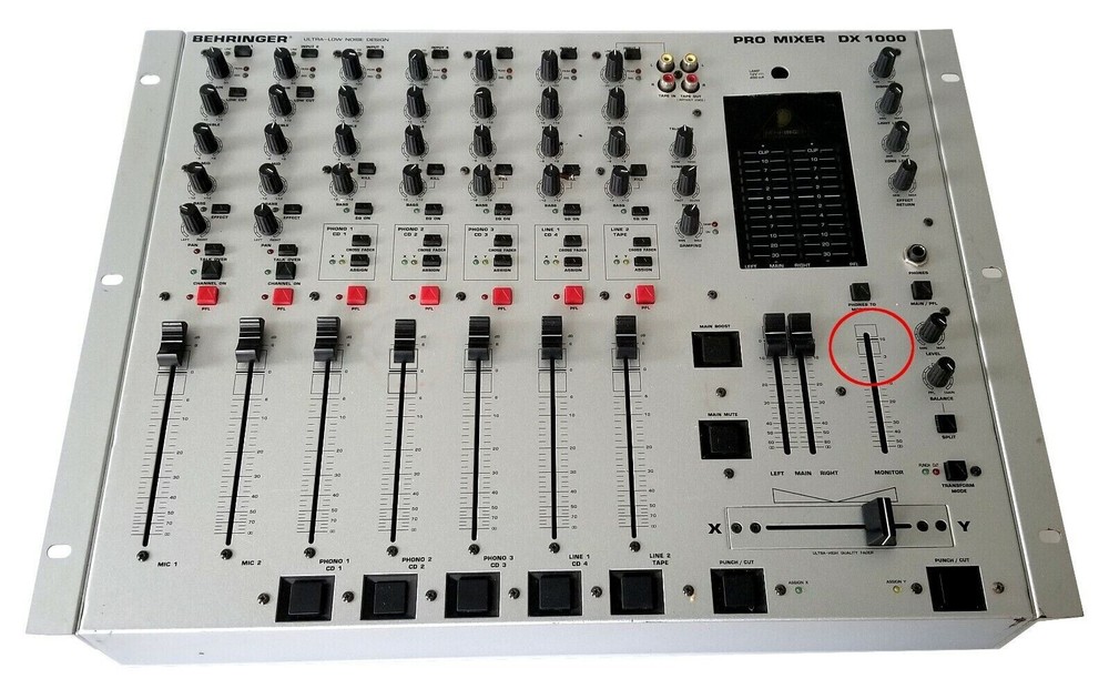 BEHRINGER PRO DJ-MIXER DX1000 Color Silver