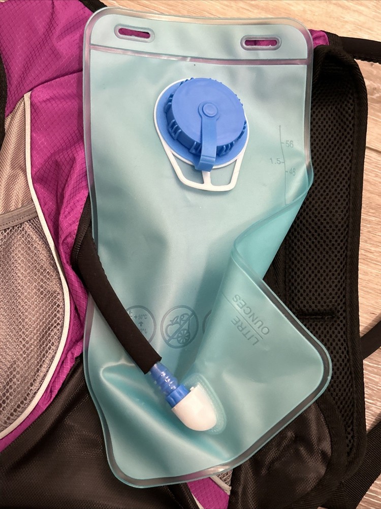 Duro Sport Hydro-pro 2L Hydration Backpack - New