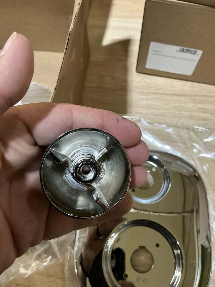 TS4211 Rothbury Two Handle Volume Control Trim Chrome * Read Description*