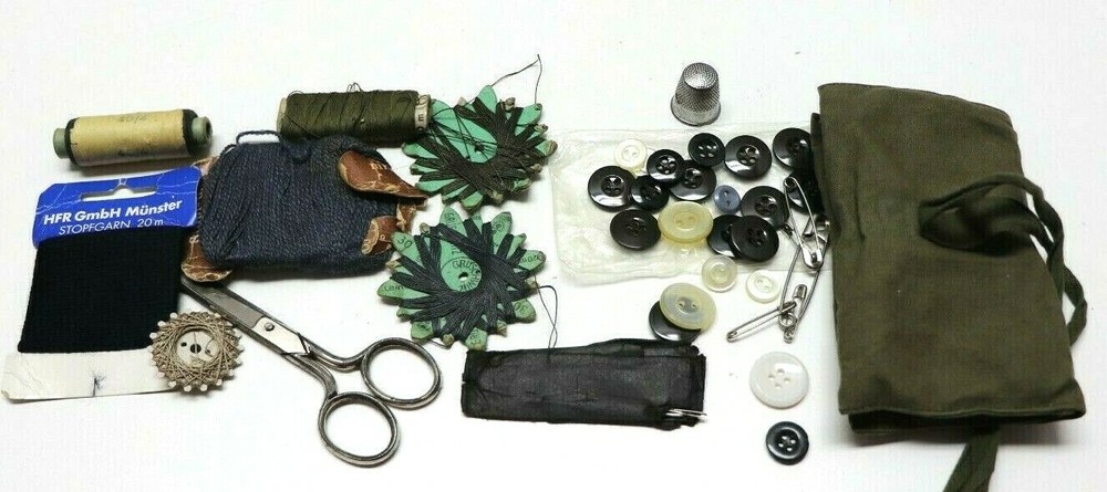 German Sewing Kit Pouch full of thread,scissors,pins,needles Set E9549