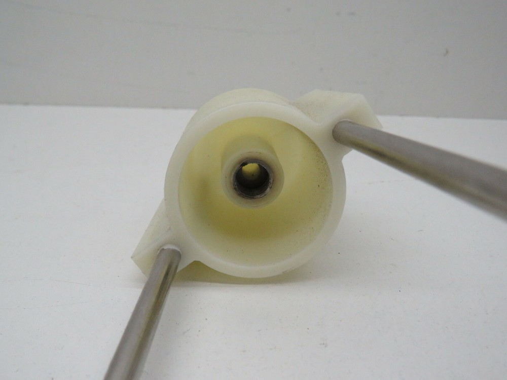 Laboratory Lab 2-Arm Hanger Holder