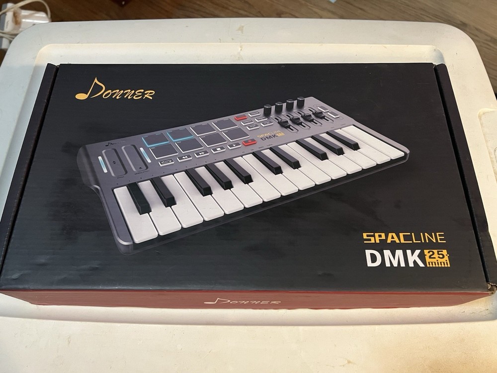 Donner DMK-25 USB Midi Keyboard Controller